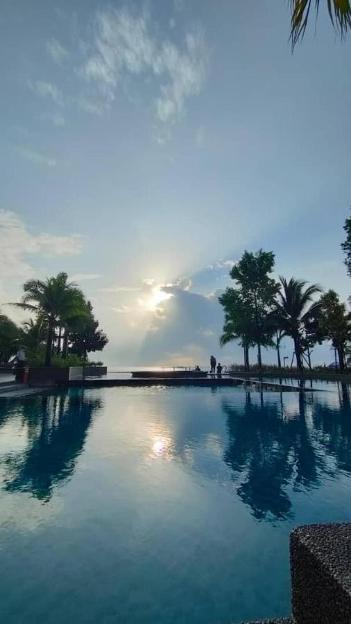 Timurbay Seafront Staycation By Nedd'S كوانتان المظهر الخارجي الصورة